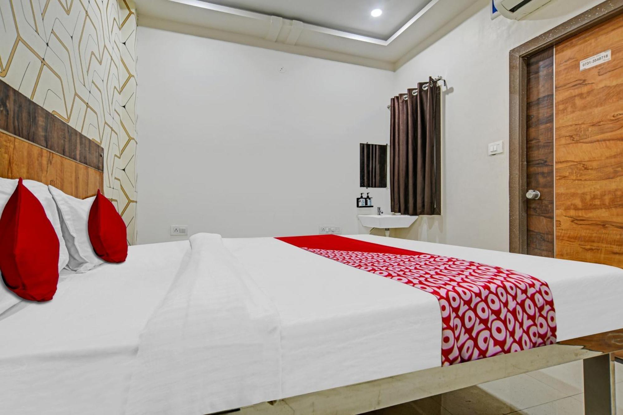 Hotel O Blue Wings Indore